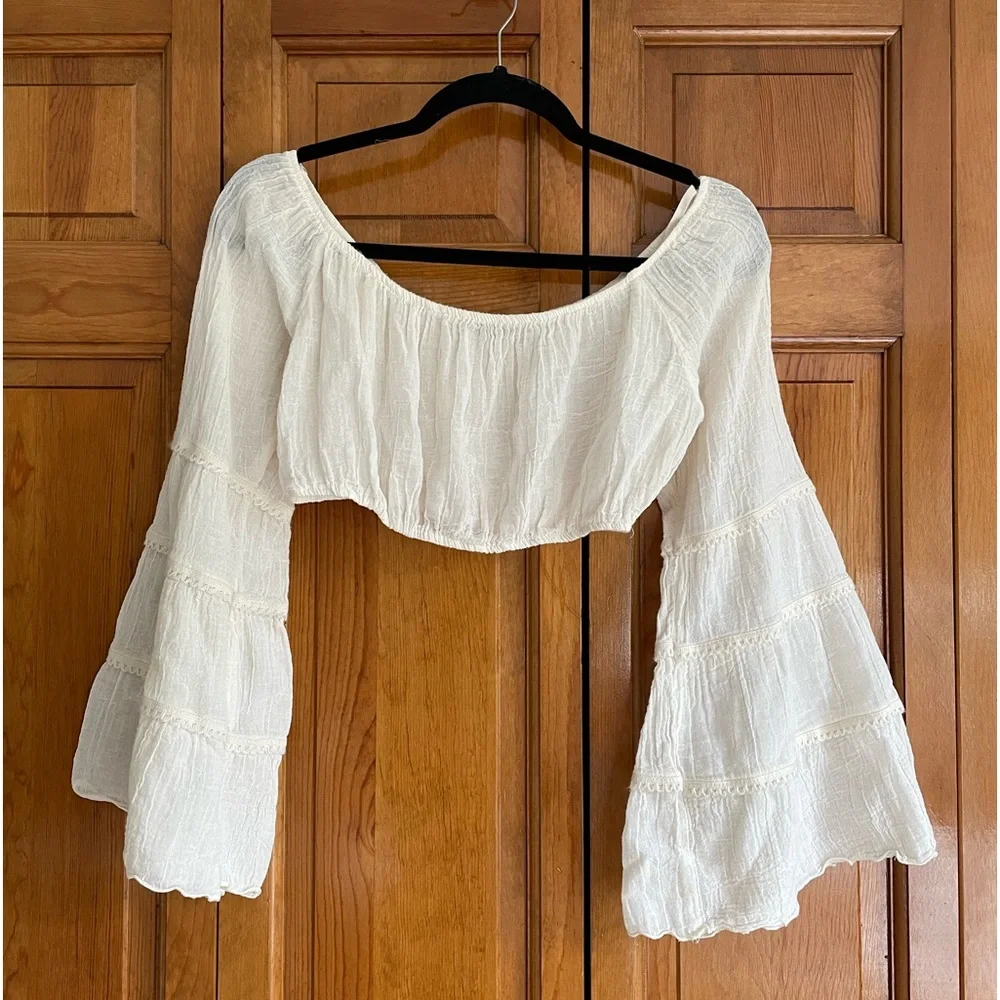 Candie’s 90’s Boho Wide Sleeve Crop Top - Picture 6 of 7